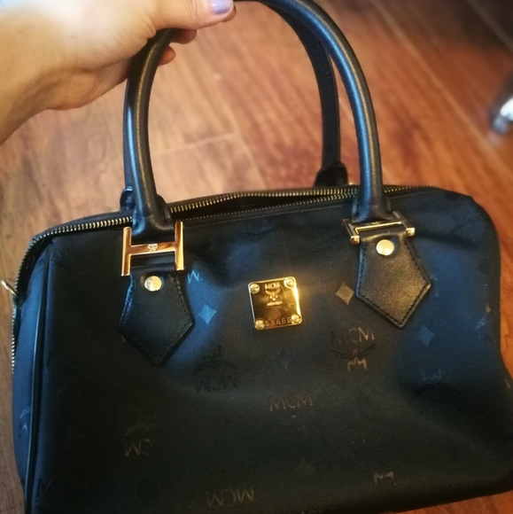 MCM Boston Bag - Picture 2 of 4